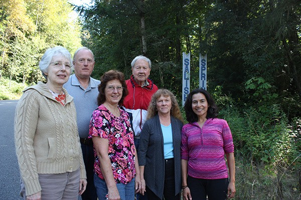 Salish Springs residents (back