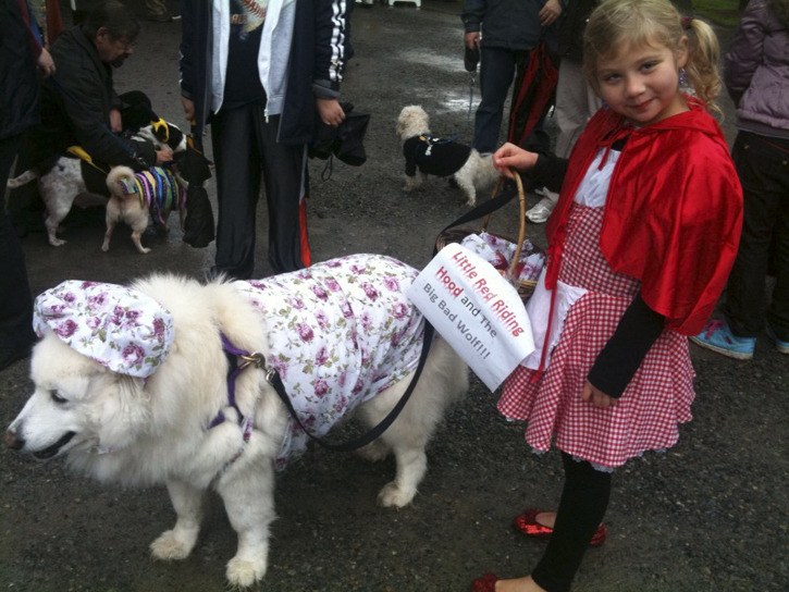 The sixth annual Pet Costume Parade is coming to the Redmond Saturday Market Oct. 29