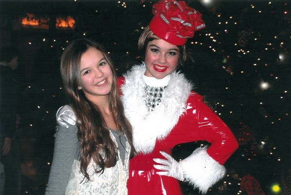 Sisters Emmaline (left) and Morgan Spencer at Snowflake Lane in Bellevue