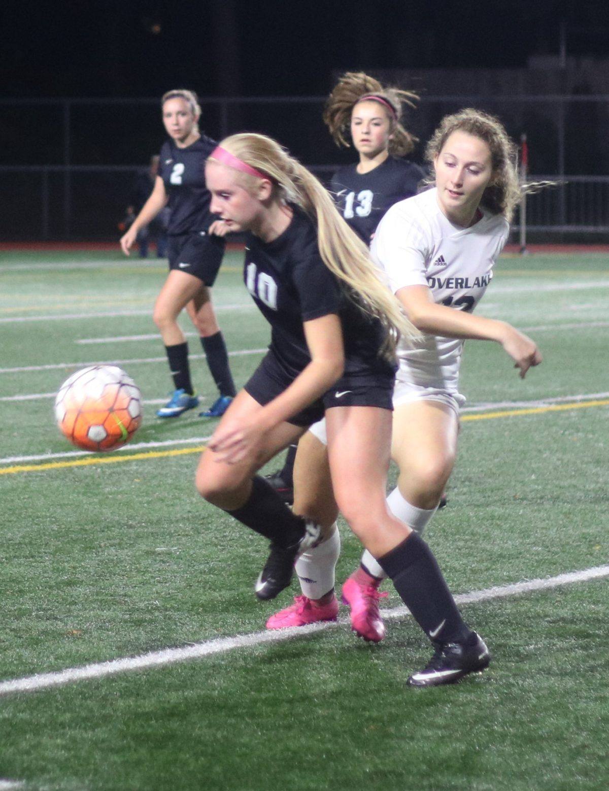 Overlake downs Klahowya, 3-0, in 1A girls state soccer playoffs ...