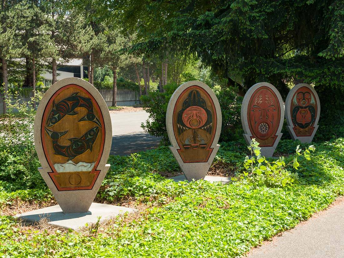 In an effort to strengthen King County’s cultural sector and increasing public access to arts, heritage, science, public art and historic preservation education and experiences, 4Culture and Doors Open will bring funding to local non-profit organizations in 2025 and beyond. Susan Point. “Northwind Fishing Weir Legend”, 1997. Carved and painted cedar with cast concrete. Green River Trail, Tukwila, WA. King County Public Art Collection. Photo: joefreemanjunior.com